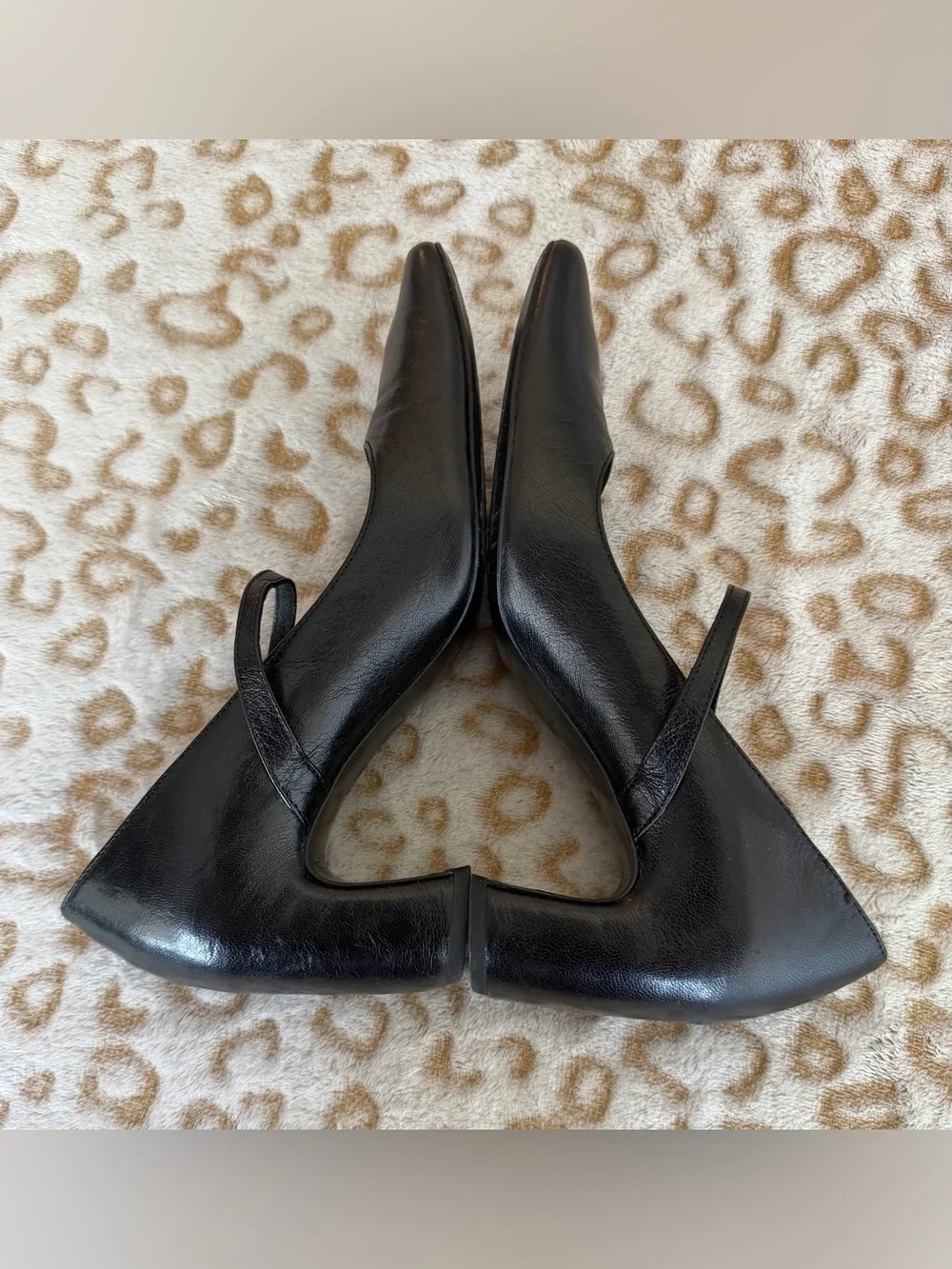 Tory Burch Banana Mary Jane Pump Black Goat Leather Women’s Size: 5.5M